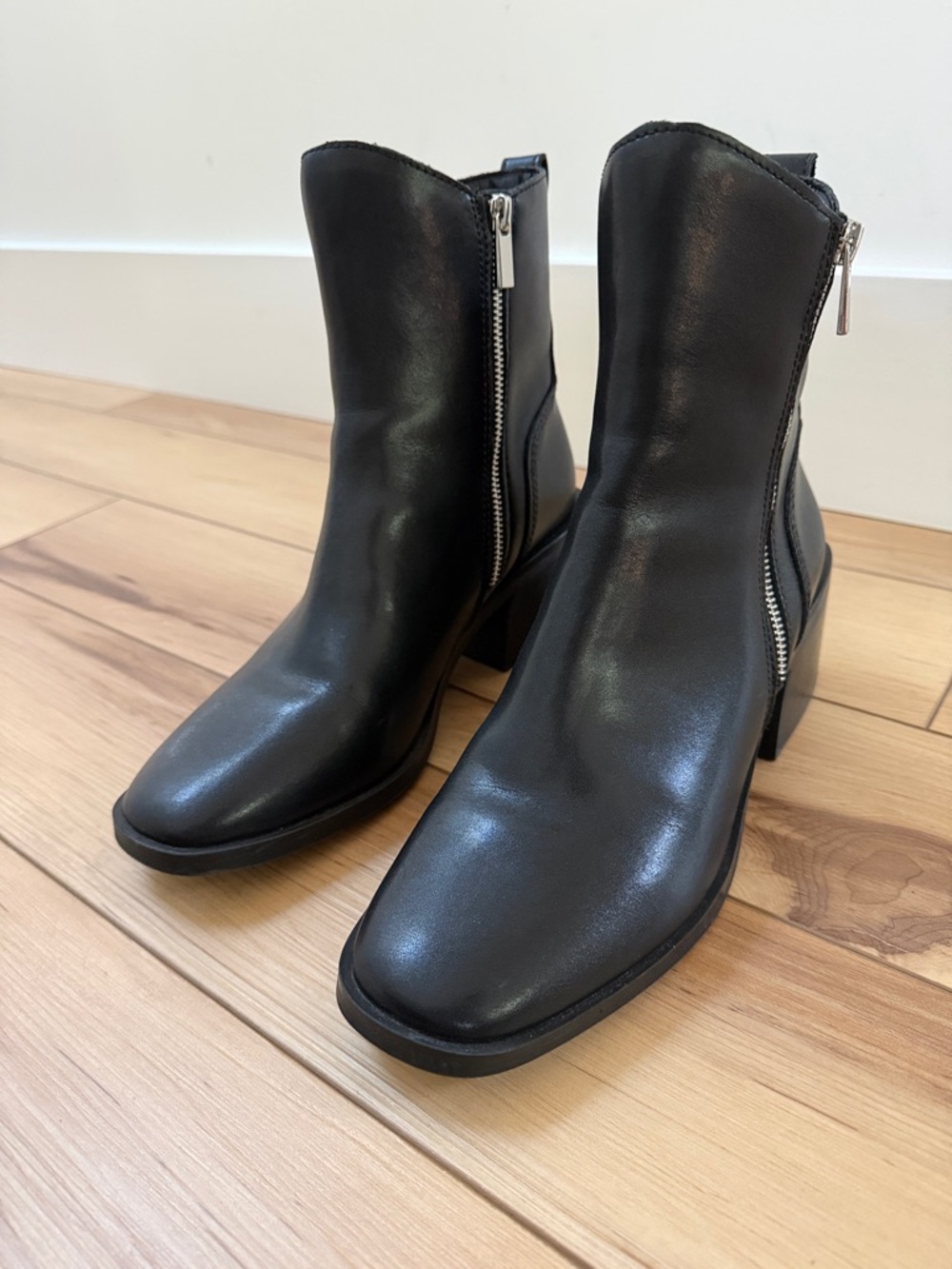 Steve Madden Black Leather Block Heel Ankle Boots with Side Zippers